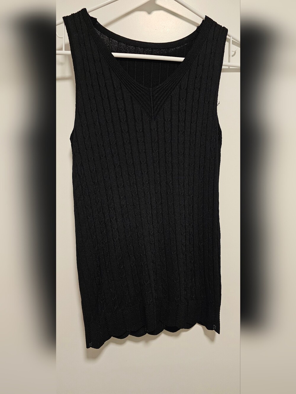 Woman's Black Cable Knit V-Neck Sweater Vest